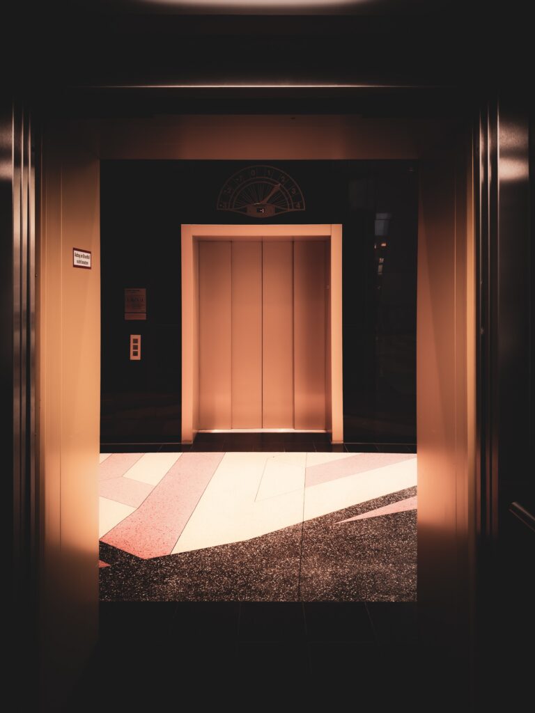 las vegas elevators